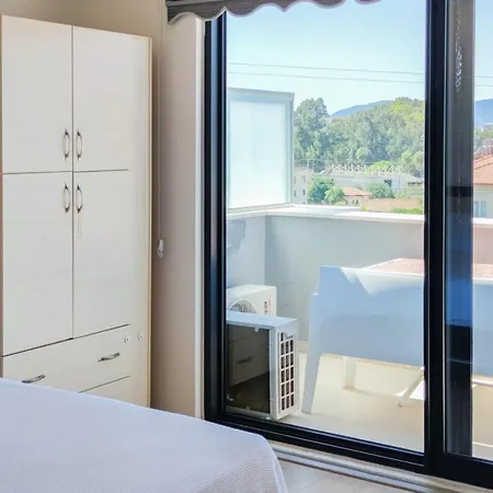 Flat With Shared Pool And Balcony In *
